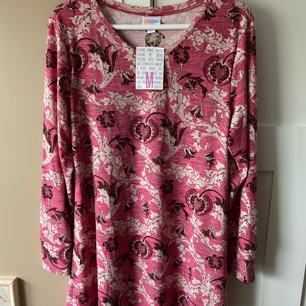 LuLaRoe Medium Pink Paisley Elizabeth Tunic